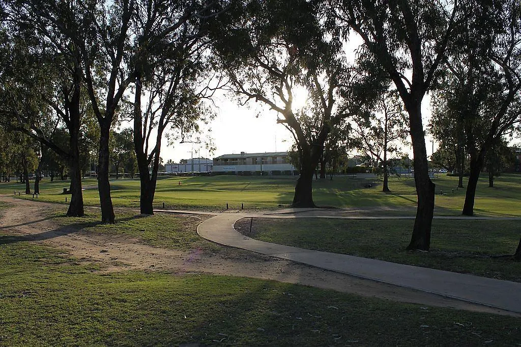 Emerald Executive Apartments 3*,  Australia